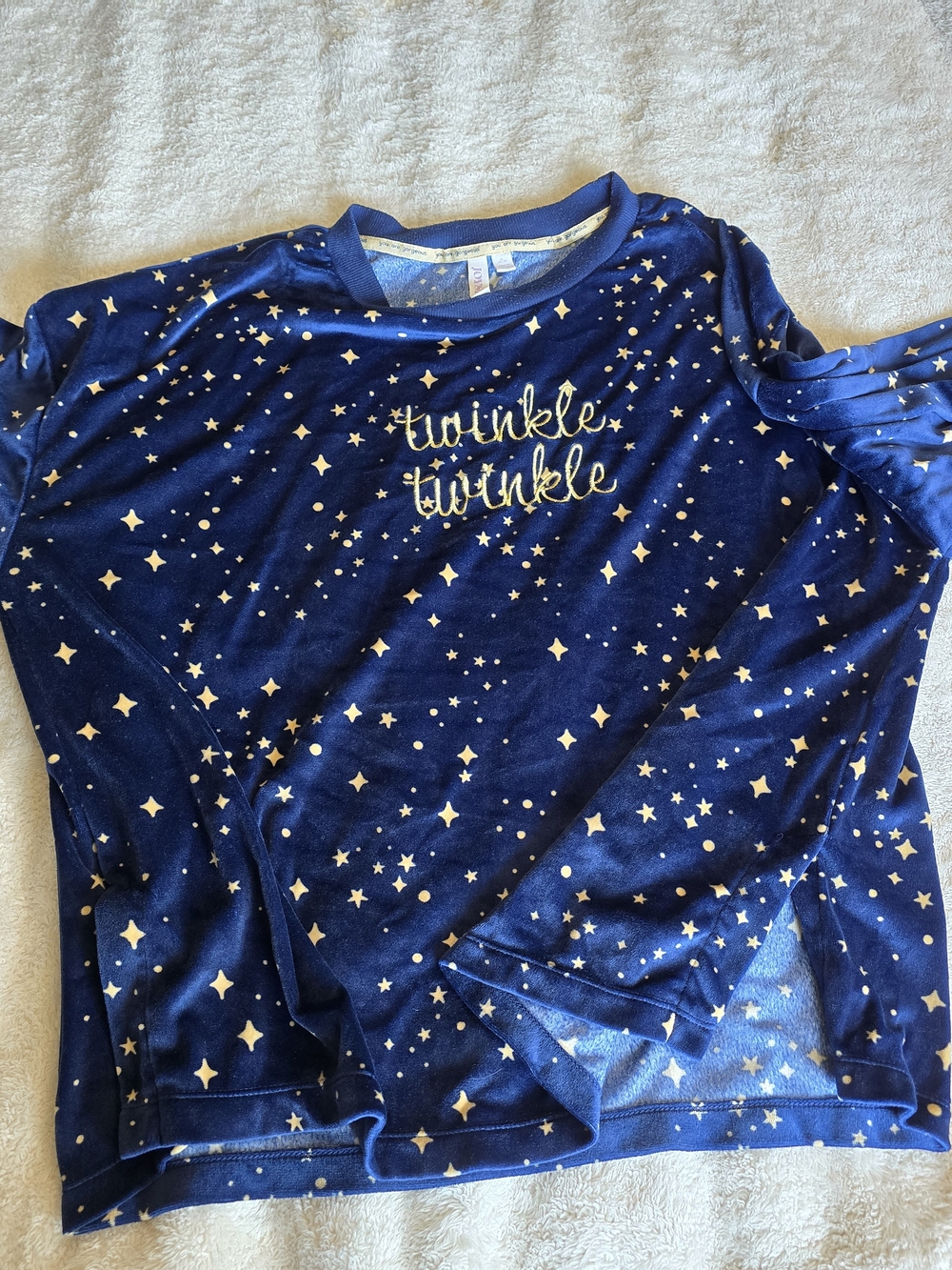 Celestial Velour Fuzzy Pajama Lounge Set XL - Picture 3 of 6